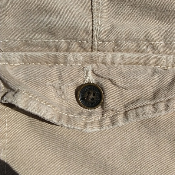 Abercrombie&fitch khaki size 4 - Picture 3 of 3